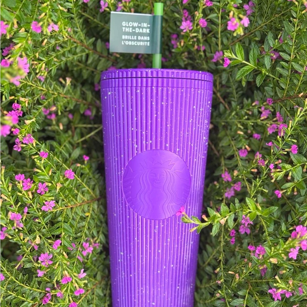 New Starbucks 2024 Halloween Purple Pleated Speckled Glow in the Dark Tumbler